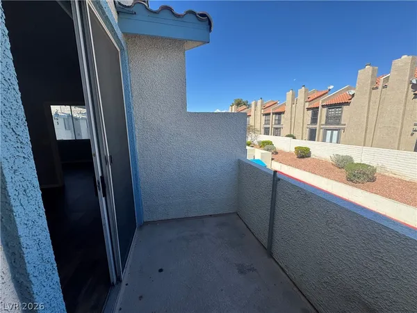 $1,295 | 4960 Harrison Drive, Unit 223, Las Vegas, NV 89120