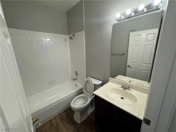 $1,295 | 4960 Harrison Drive, Unit 223, Las Vegas, NV 89120