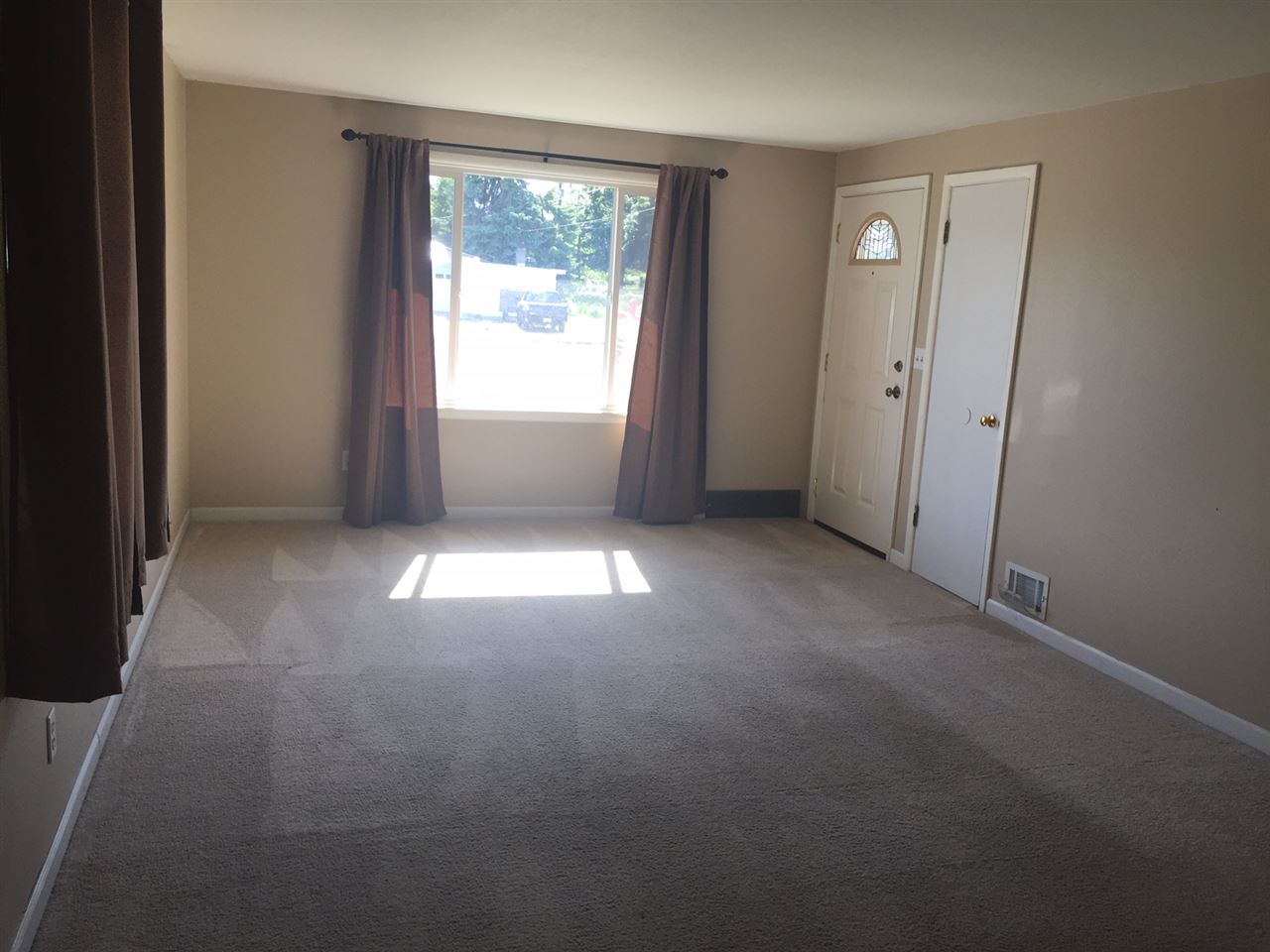 2017 Ella Road Spokane Valley, WA 99212 - Photo 3 of 20 Gallery Image 3