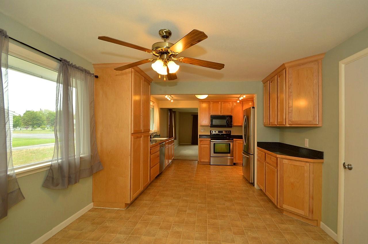 2017 Ella Road Spokane Valley, WA 99212 - Photo 8 of 20 Gallery Image 8