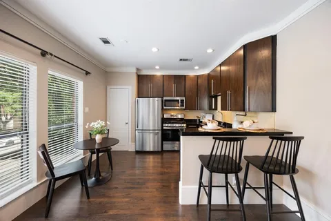 $379,000 | 5801 Ross Avenue, Unit B, Dallas, TX 75206