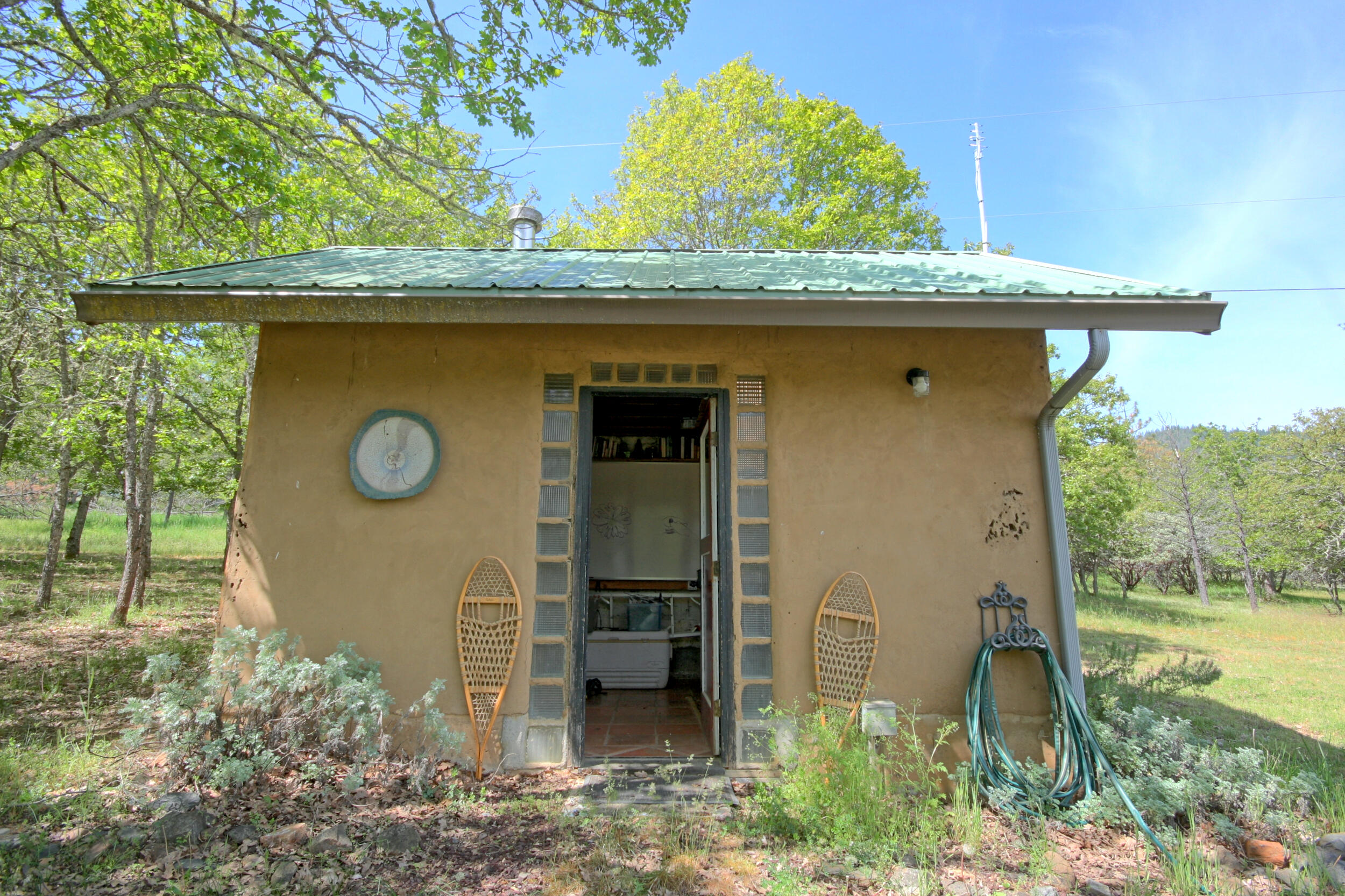 8150 Upper Applegate Road Jacksonville, OR 97530 - Photo 115 of 122