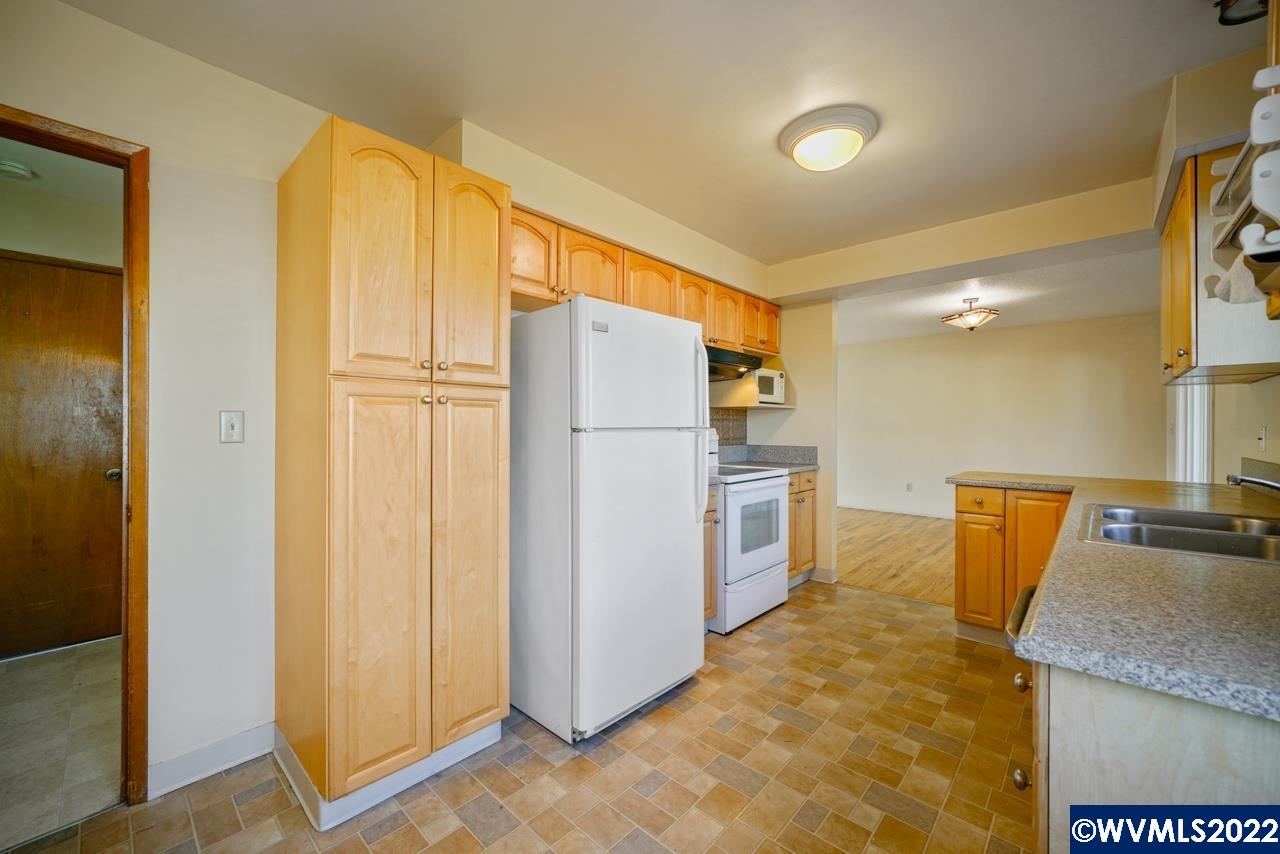 1104 Stanfield Road Woodburn, OR 97071 - Photo 14 of 31