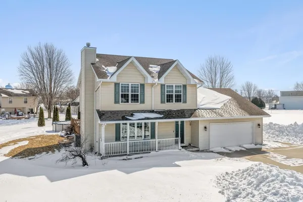 $399,900 | 623 Summer Winds Drive, Green Bay, WI 54311