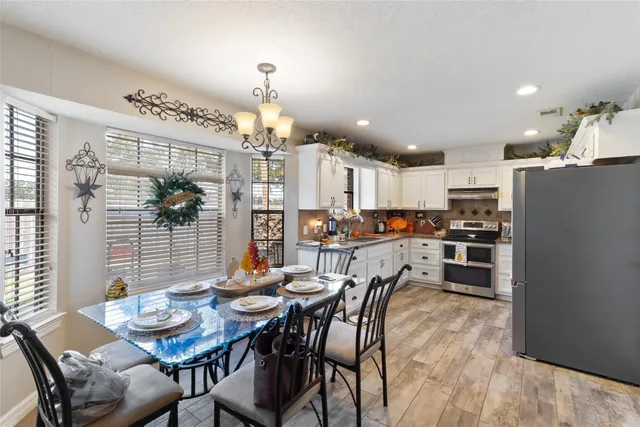a view of a dining room and livingroom view