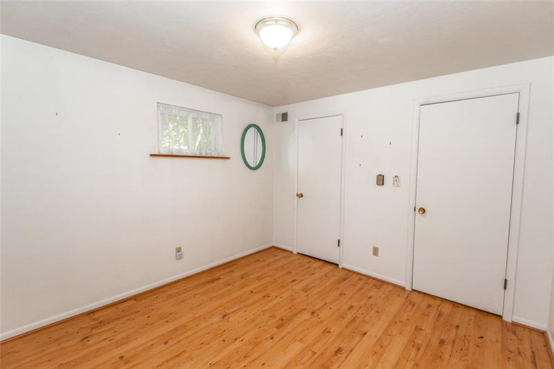 22 Loffert Road McDonald, PA 15057 - Photo 11 of 25 Gallery Image 11