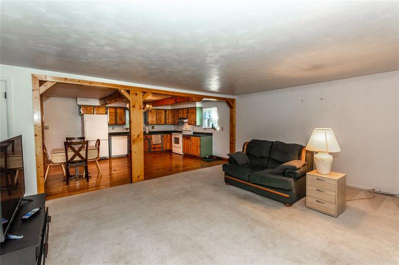 22 Loffert Road McDonald, PA 15057 - Photo 3 of 25 Gallery Image 3