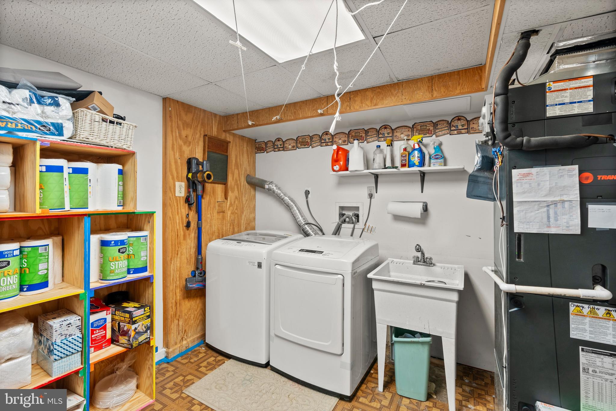 14 Stable Gate Court Perry Hall, MD 21128 - Photo 28 of 46 a utility room with dryer and washer