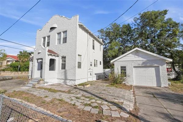 $249,000 | 216 Earl Street, Daytona Beach, FL 32118