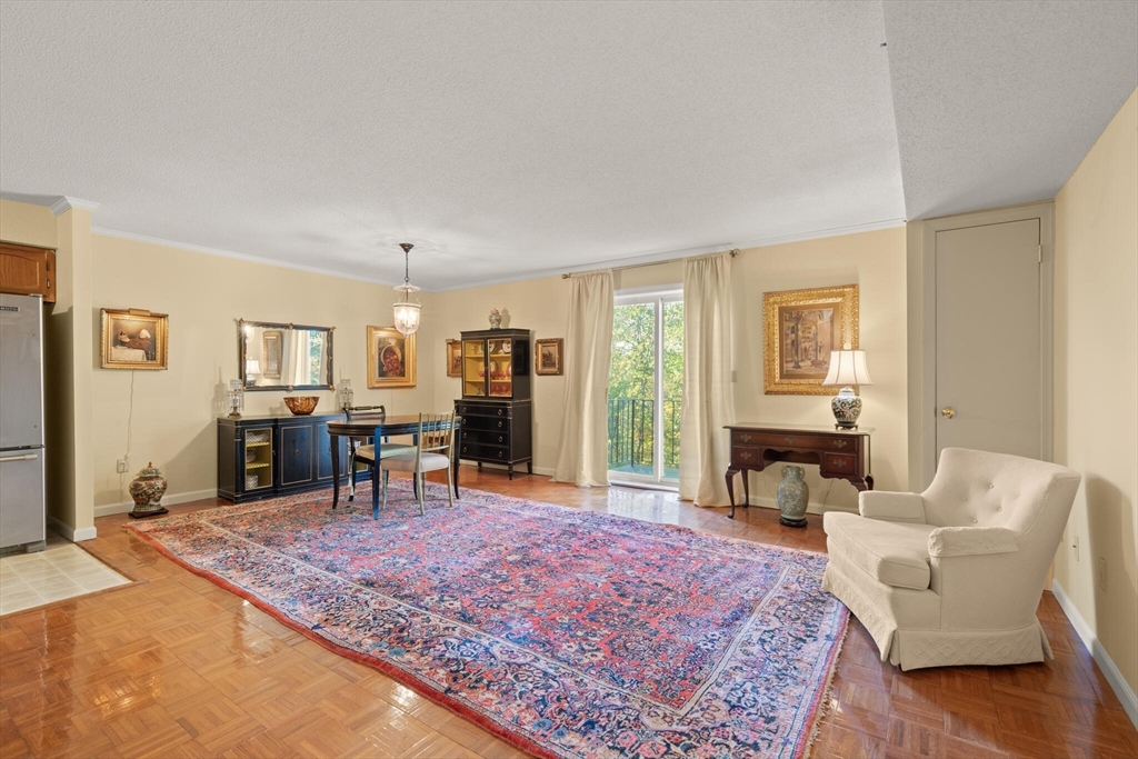 181 Littleton Road, Unit 117 Chelmsford, MA 01824 - Photo 8 of 31 Gallery Image 8