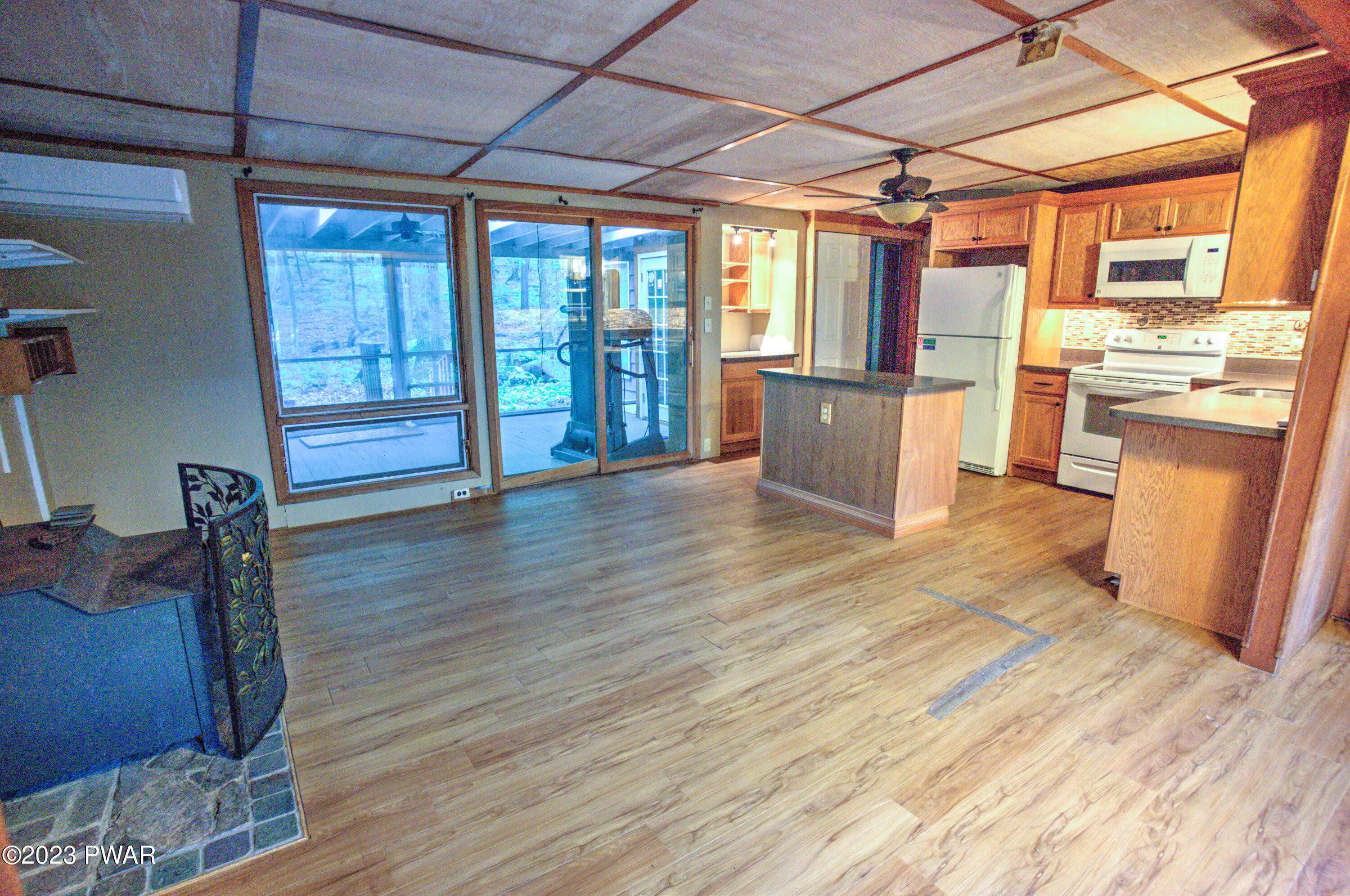 76 Whitney Lake Road Hawley, PA 18428 - Photo 10 of 36