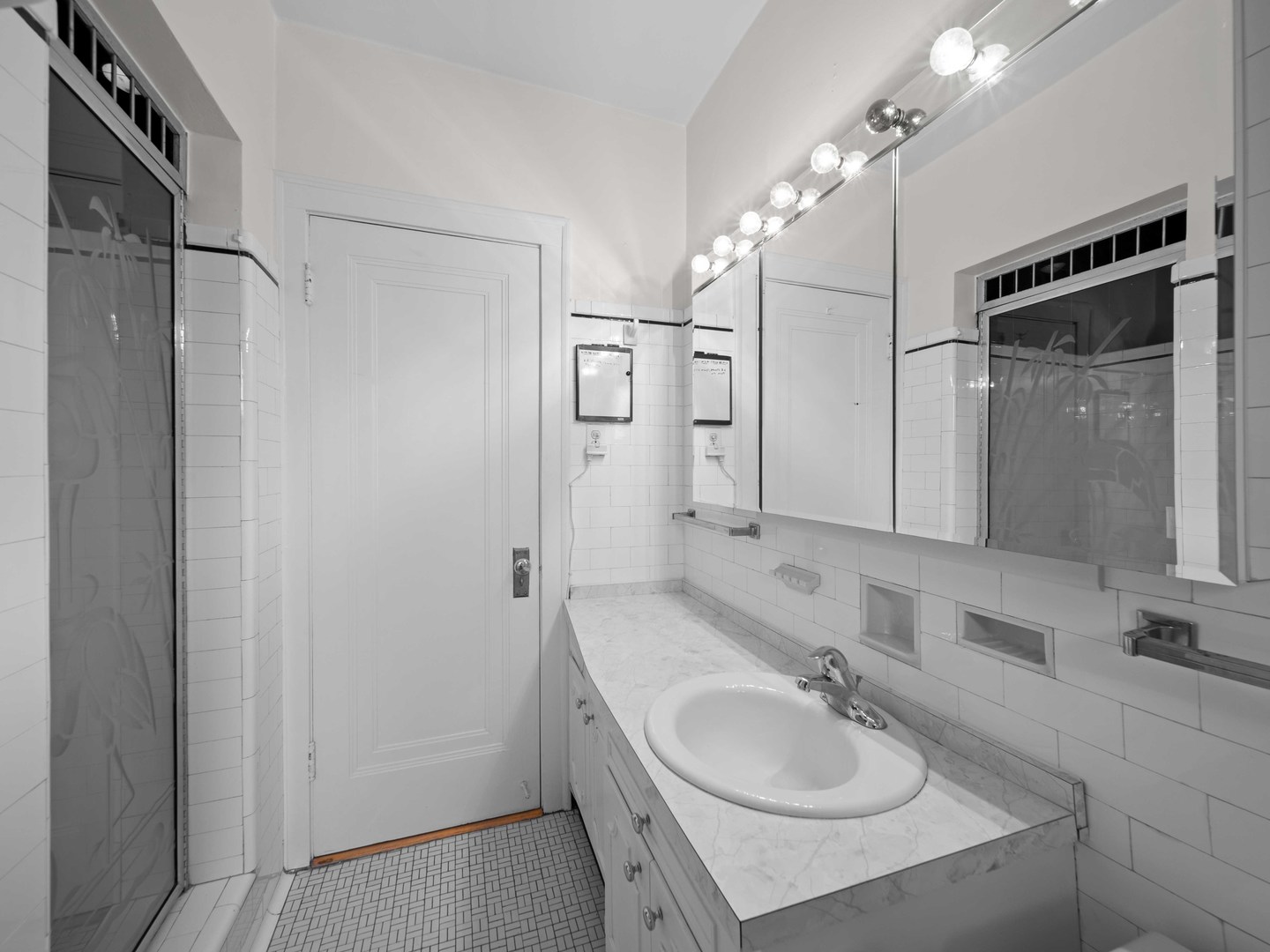 1016 Austin Street Evanston, IL 60202 - Photo 10 of 32