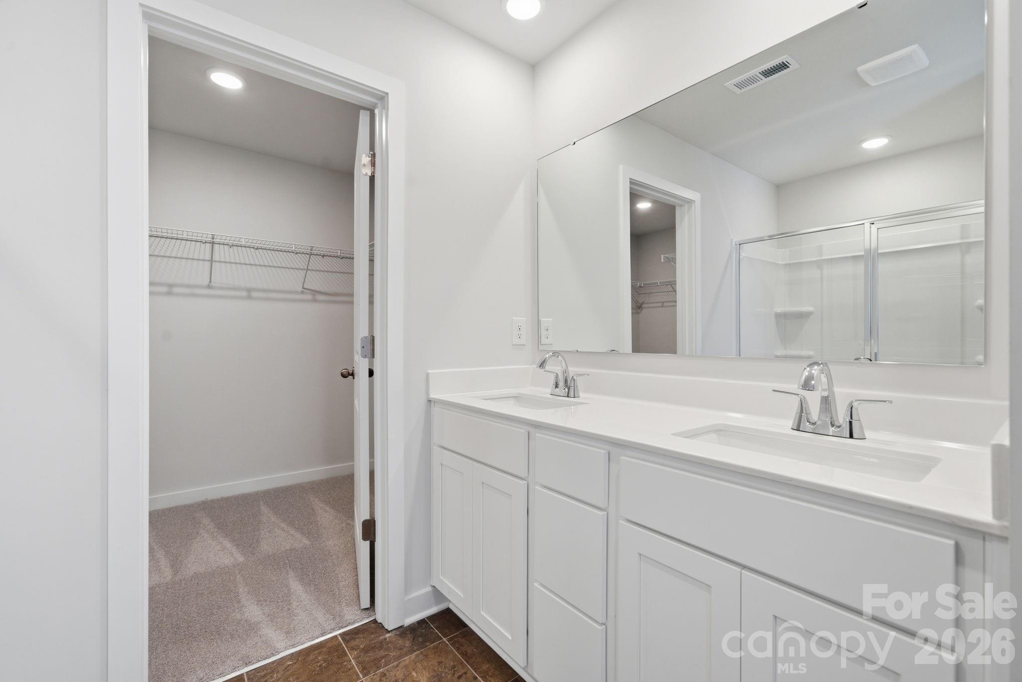 236 Bezelle Avenue York, SC 29745 - Photo 4 of 30