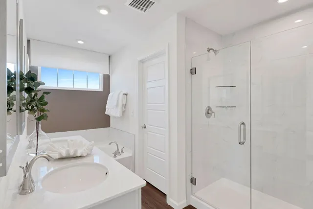 $537,990 | 6303 Sandbelt Drive, Unit 33004, Lisle, IL 60532