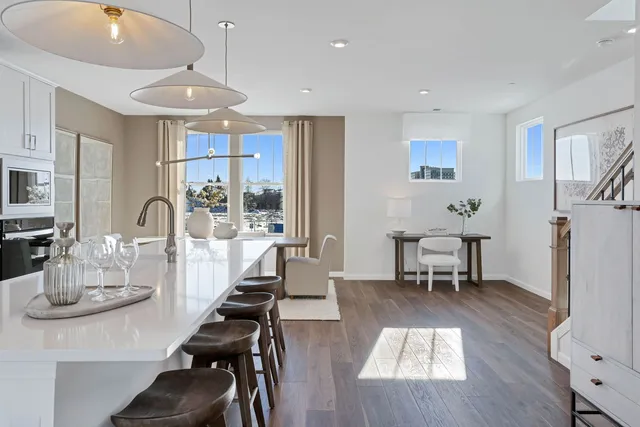 $537,990 | 6303 Sandbelt Drive, Unit 33004, Lisle, IL 60532