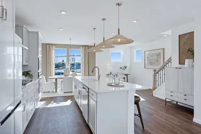 $537,990 | 6303 Sandbelt Drive, Unit 33004, Lisle, IL 60532