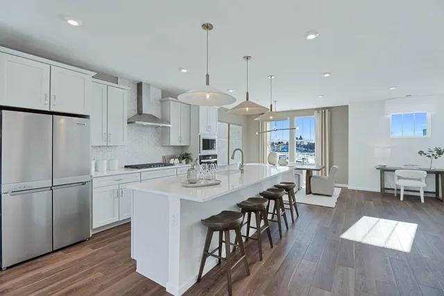 $537,990 | 6303 Sandbelt Drive, Unit 33004, Lisle, IL 60532