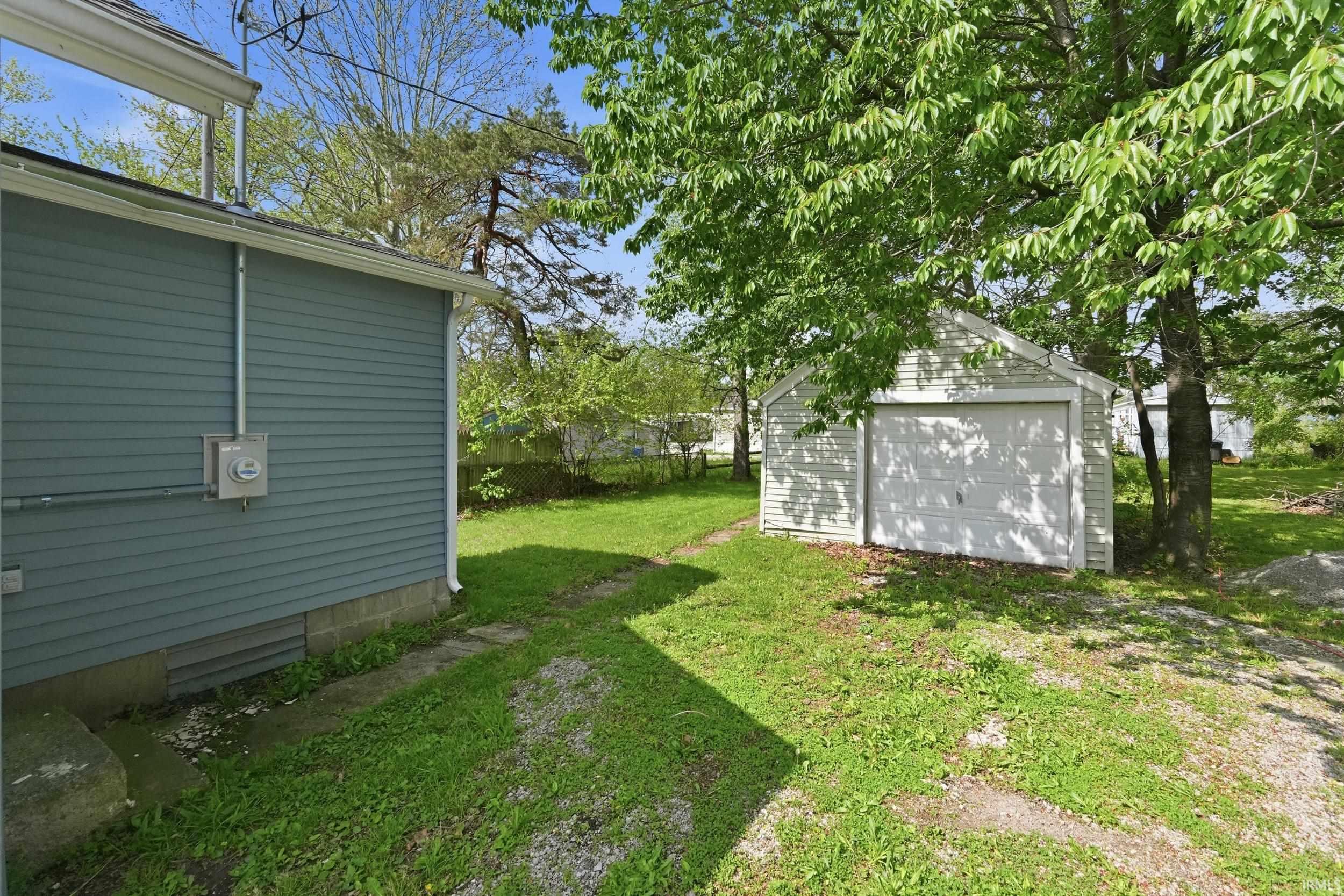 6904 Elzey Street Fort Wayne, IN 46809 - Photo 23 of 32