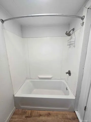 $2,200 | 993 North Quaker Lane, Unit 3, Staatsburg, NY 12580