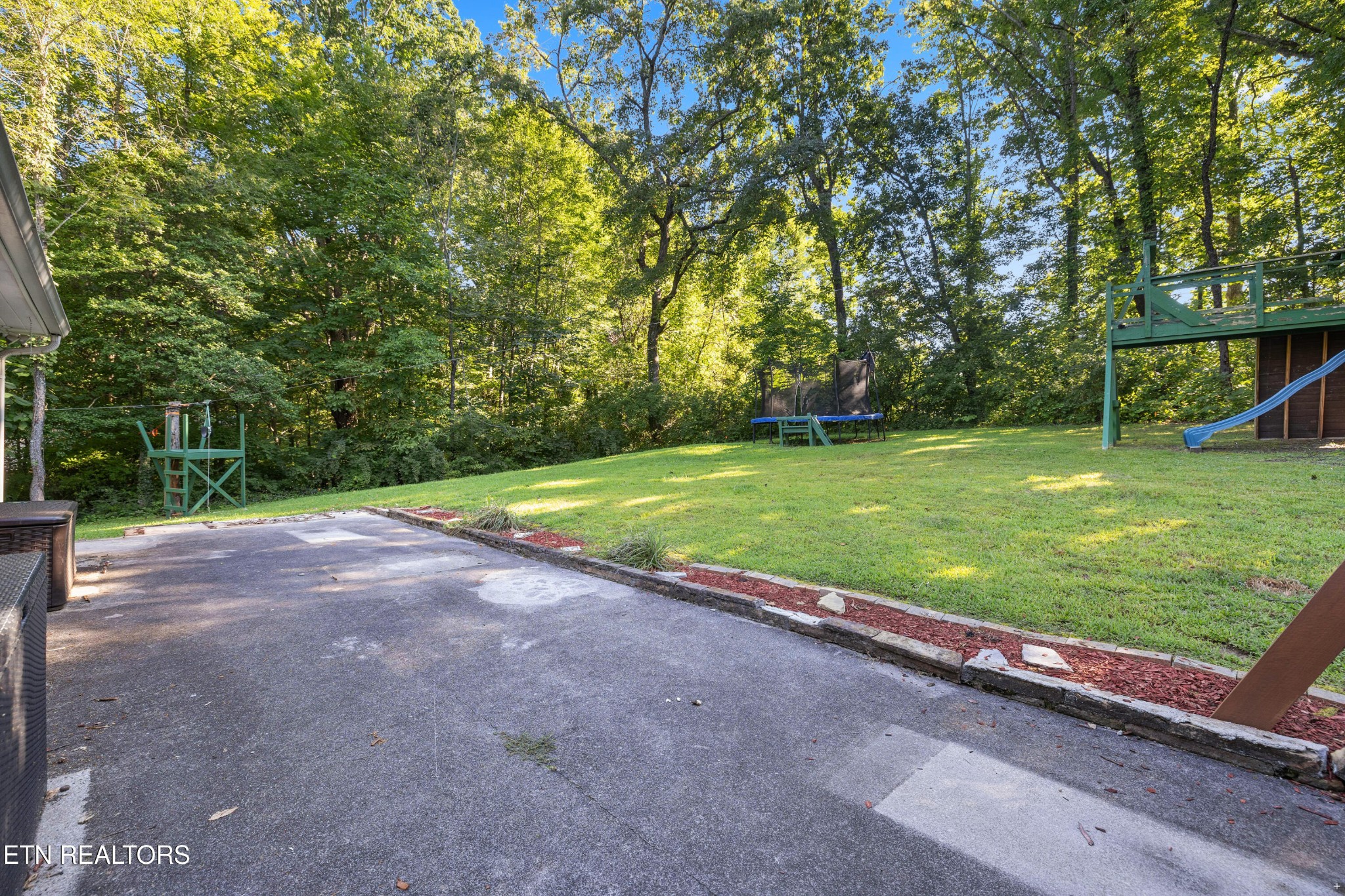 5908 Ridgewood Road Knoxville, TN 37918 - Photo 38 of 44 Gallery Image 38