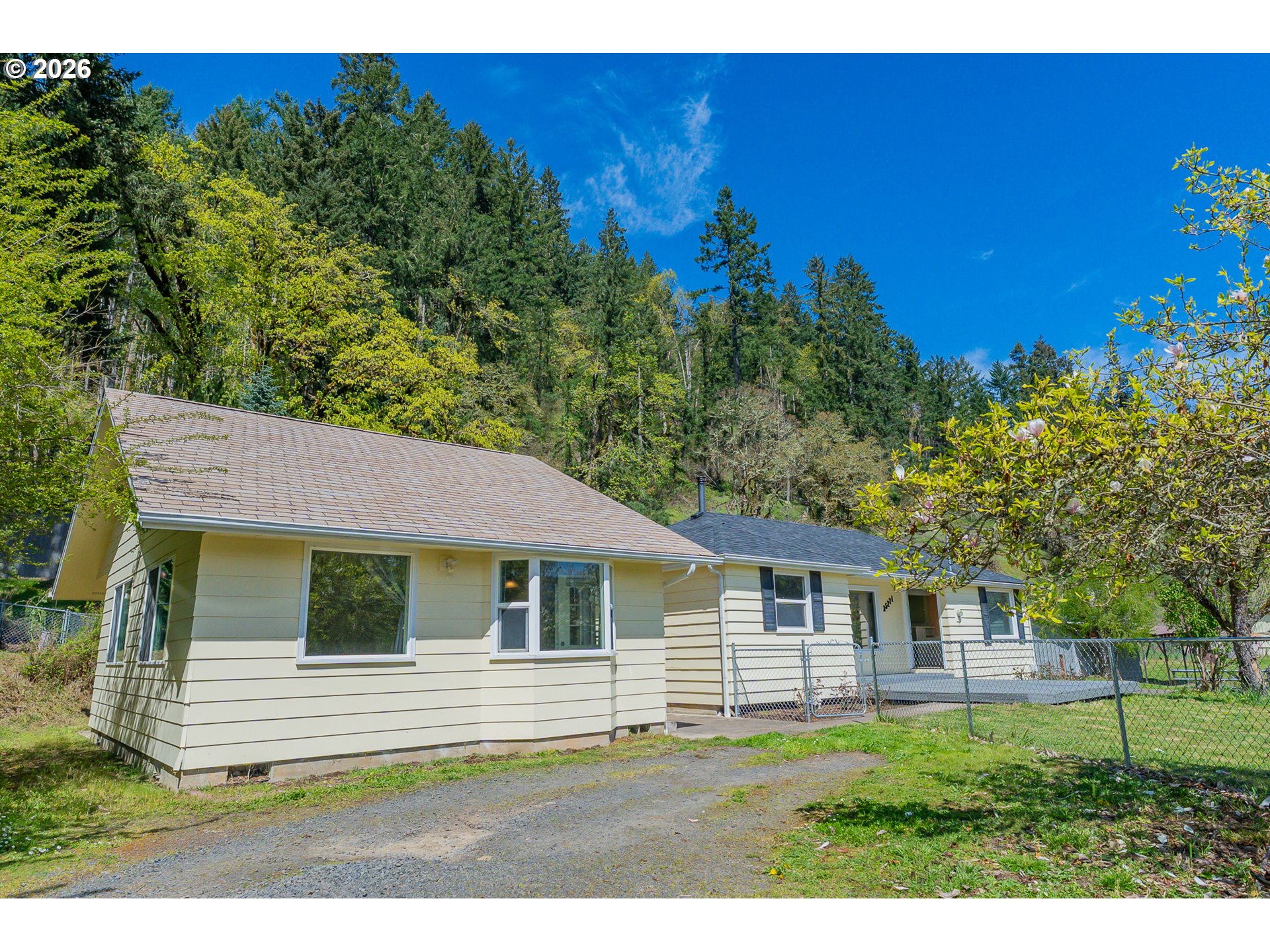 35271 McKenzie View Drive Springfield, OR 97478 - Photo 11 of 20