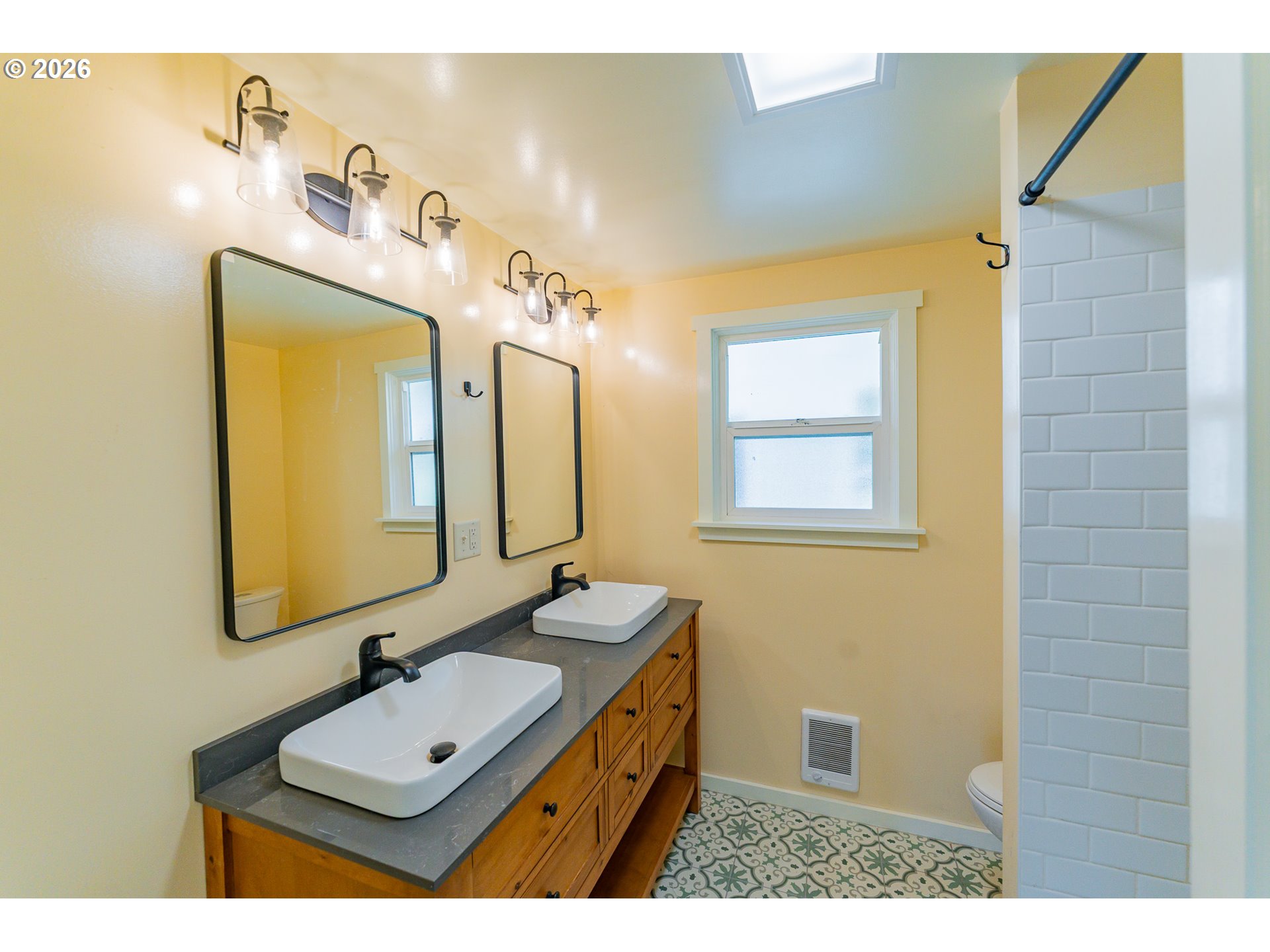 35271 McKenzie View Drive Springfield, OR 97478 - Photo 9 of 20