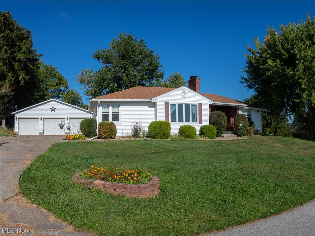 832 Ridgeview Lane Moundsville, WV 26041 - Photo 1 of 35