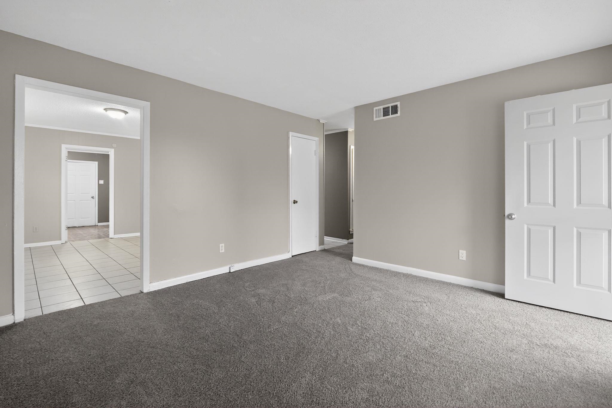 4566 Weaver Road Memphis, TN 38109 - Photo 21 of 32 a view of an empty room