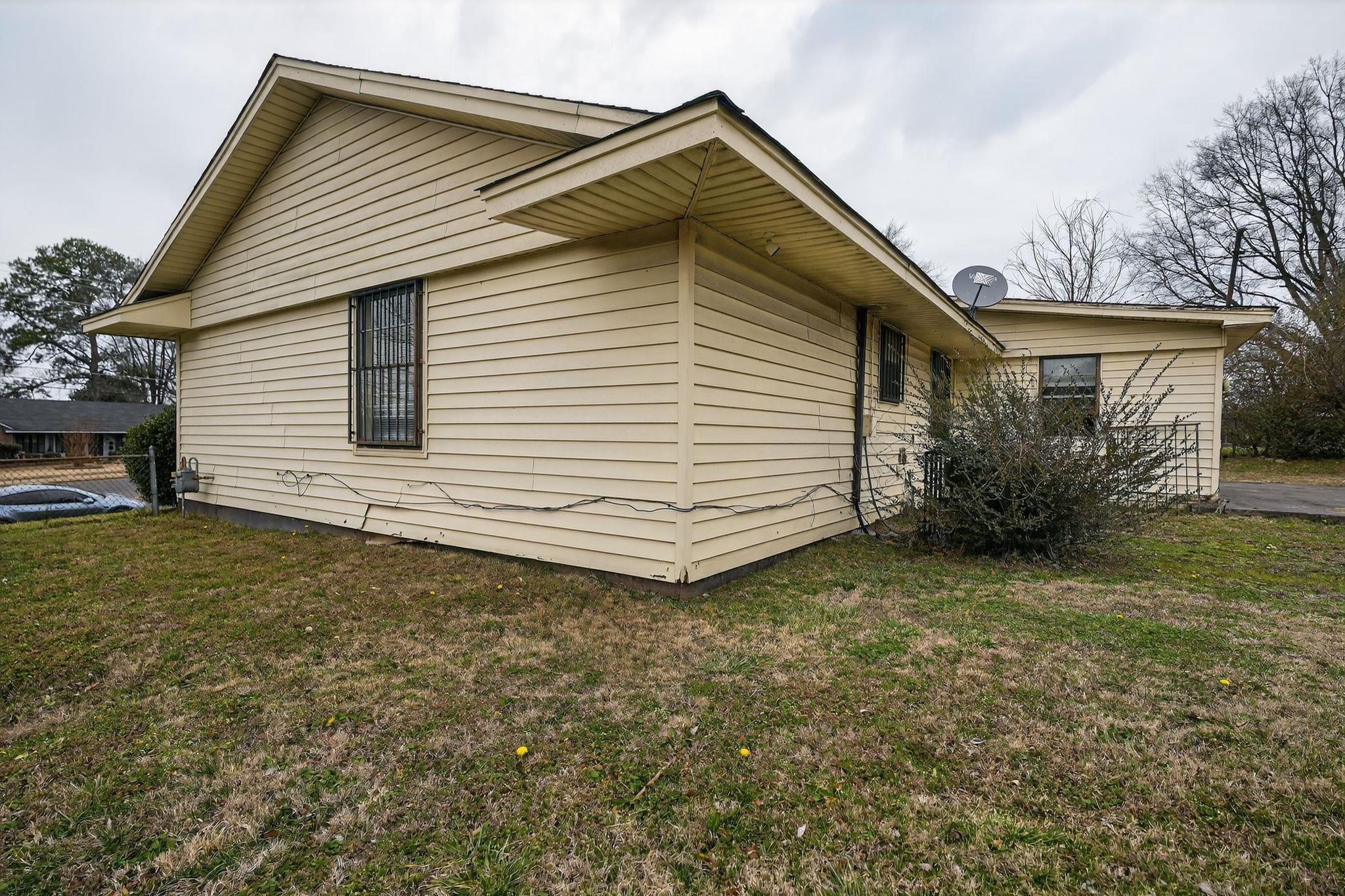 4566 Weaver Road Memphis, TN 38109 - Photo 27 of 32