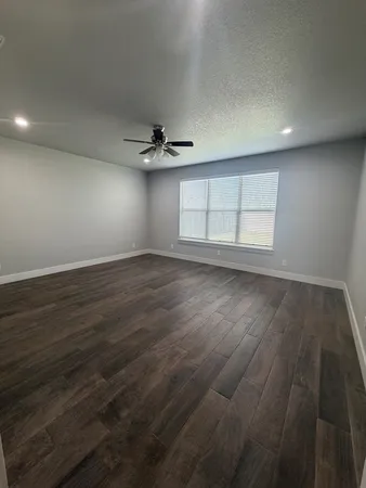 $3,200 | 2408 Birkdale Lane, Kerrville, TX 78028