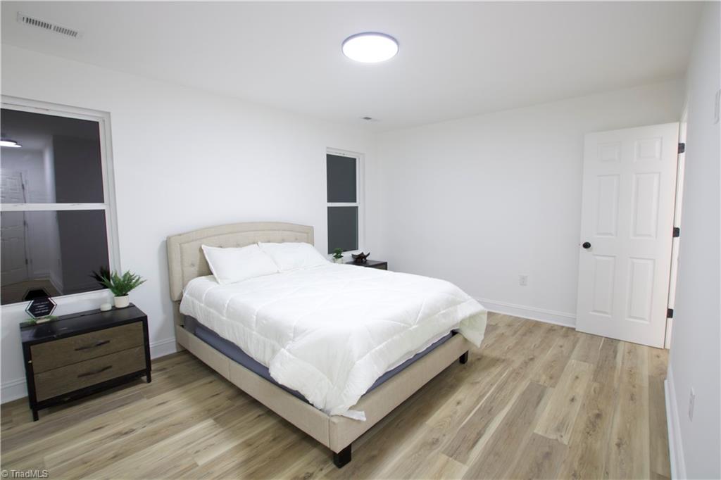 909 Sharon Street High Point, NC 27260 - Photo 12 of 18