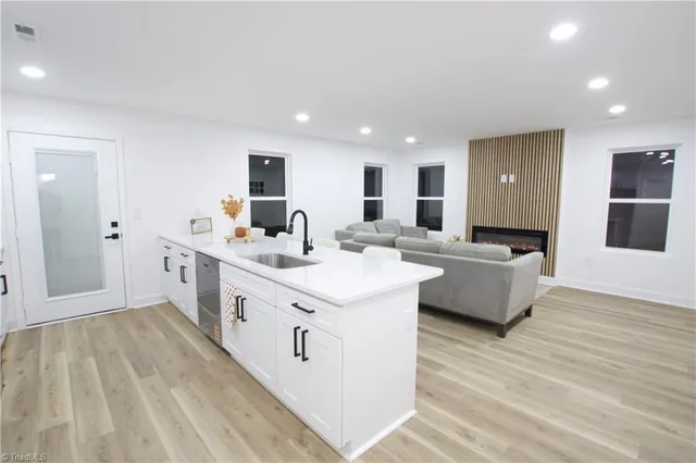 $226,500 | 909 Sharon Street, High Point, NC 27260