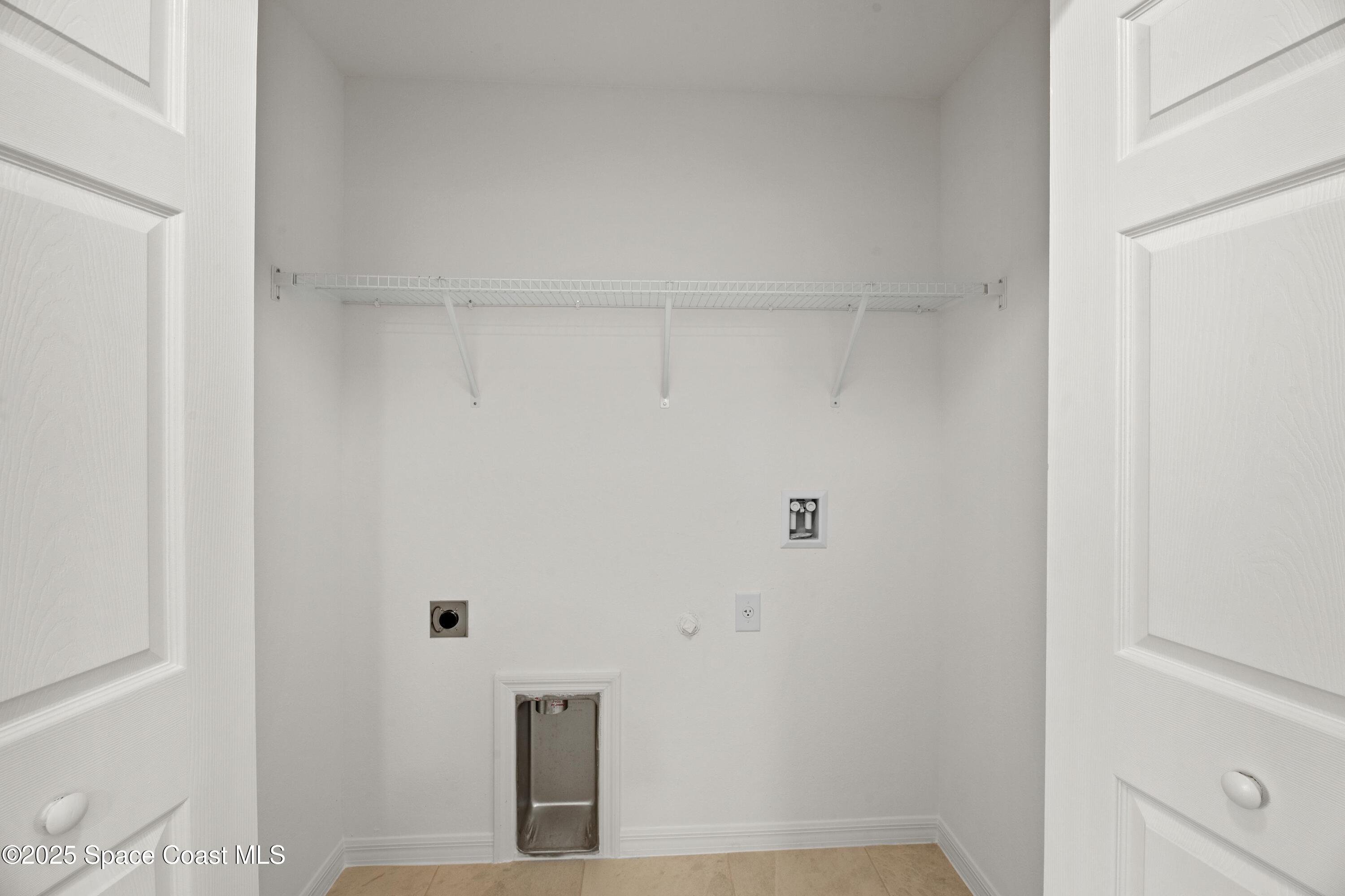 2981 Gabrysh Avenue Southeast Palm Bay, FL 32909 - Photo 11 of 12 a view of small space