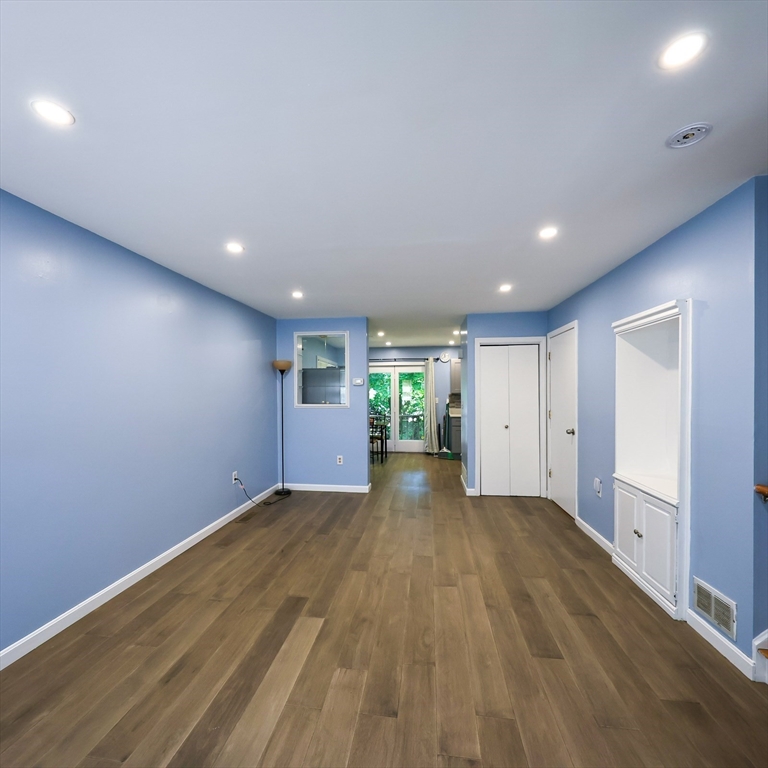 34 Farmland Road, Unit A Lowell, MA 01850 - Photo 9 of 32
