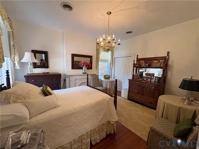 $4,950 | 2004 Hanover Avenue, Richmond, VA 23220