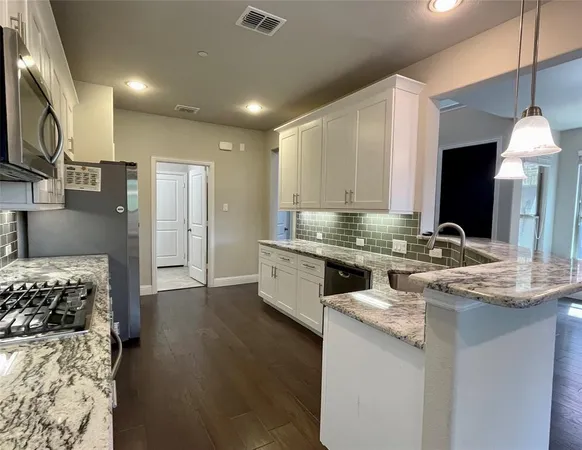 $3,000 | 6313 Burbank Way, Plano, TX 75024