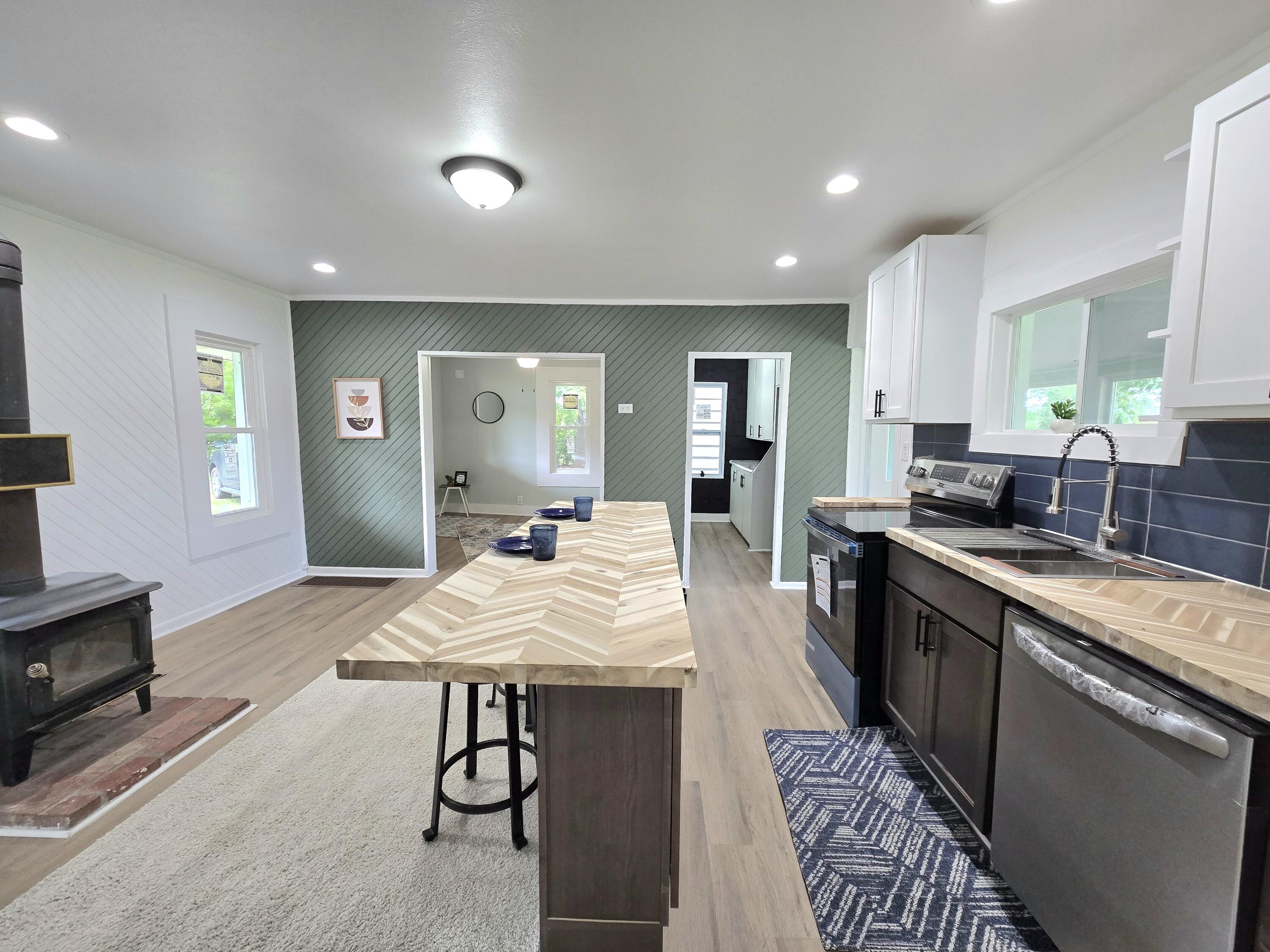 6167 East Becht Road Coloma, MI 49038 - Photo 8 of 32 1000036458