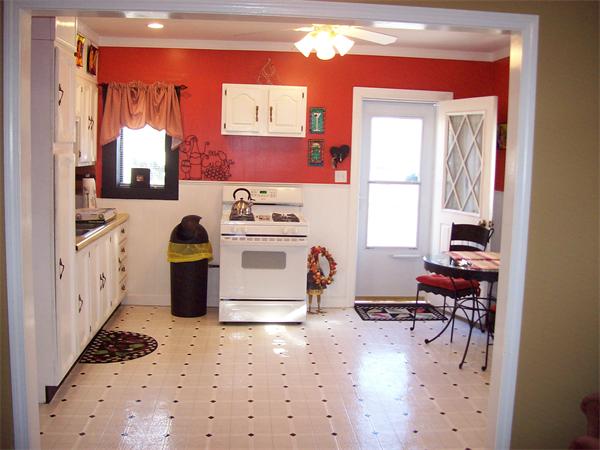 12 Winneconnett Road Worcester, MA 01605 - Photo 3 of 11 Gallery Image 3