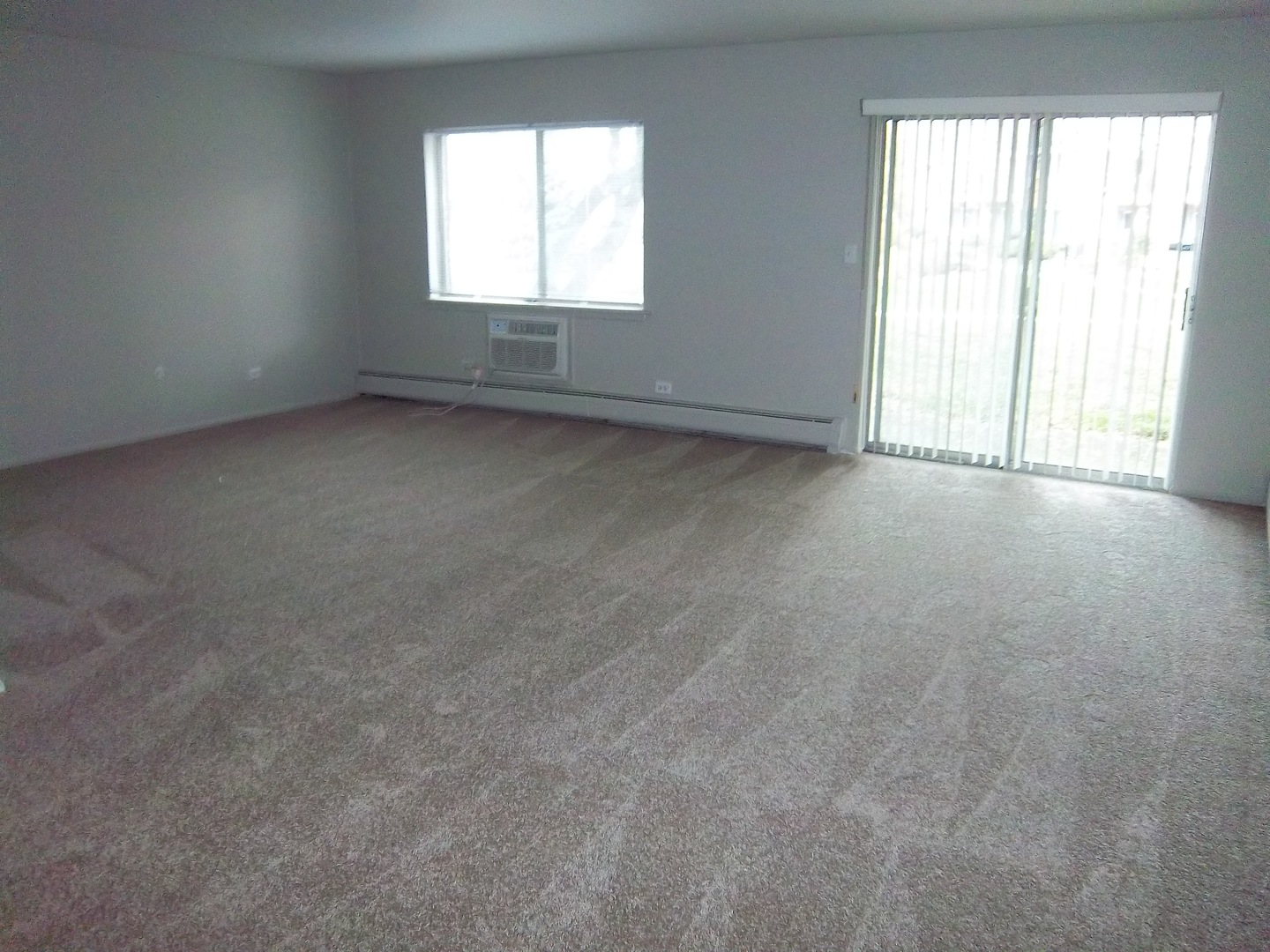 702 East Algonquin Road, Unit 109 Arlington Heights, IL 60005 - Photo 5 of 13