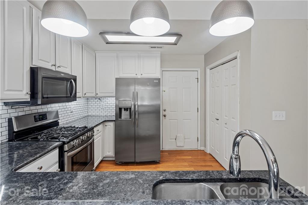 307 Lone Tree Lane Clover, SC 29710 - Photo 19 of 35 Gallery Image 19