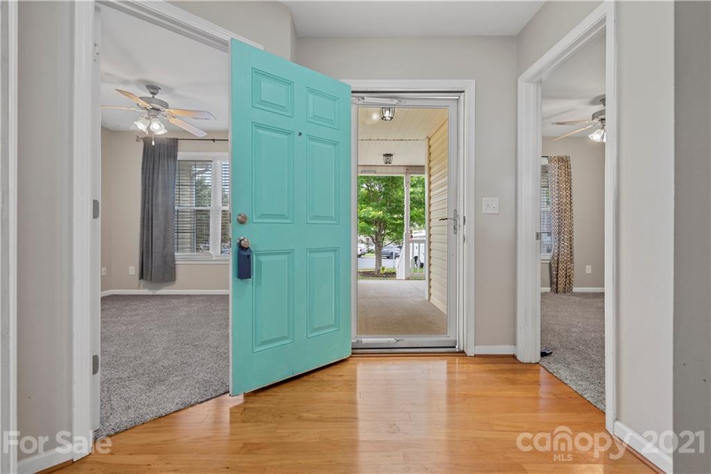 307 Lone Tree Lane Clover, SC 29710 - Photo 5 of 35 Gallery Image 5