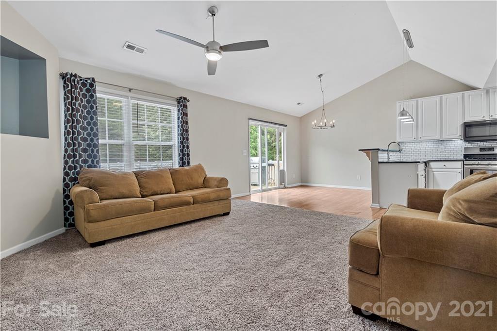 307 Lone Tree Lane Clover, SC 29710 - Photo 6 of 35 Gallery Image 6