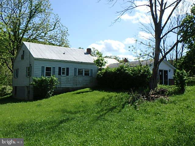 13012 Draper Road Clear Spring, MD 21722 - Photo 2 of 22