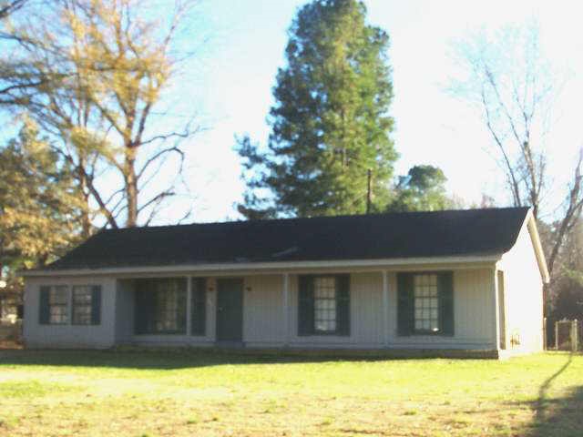 207 Stoneham Road Memphis, TN 38109 - Photo 1 of 1