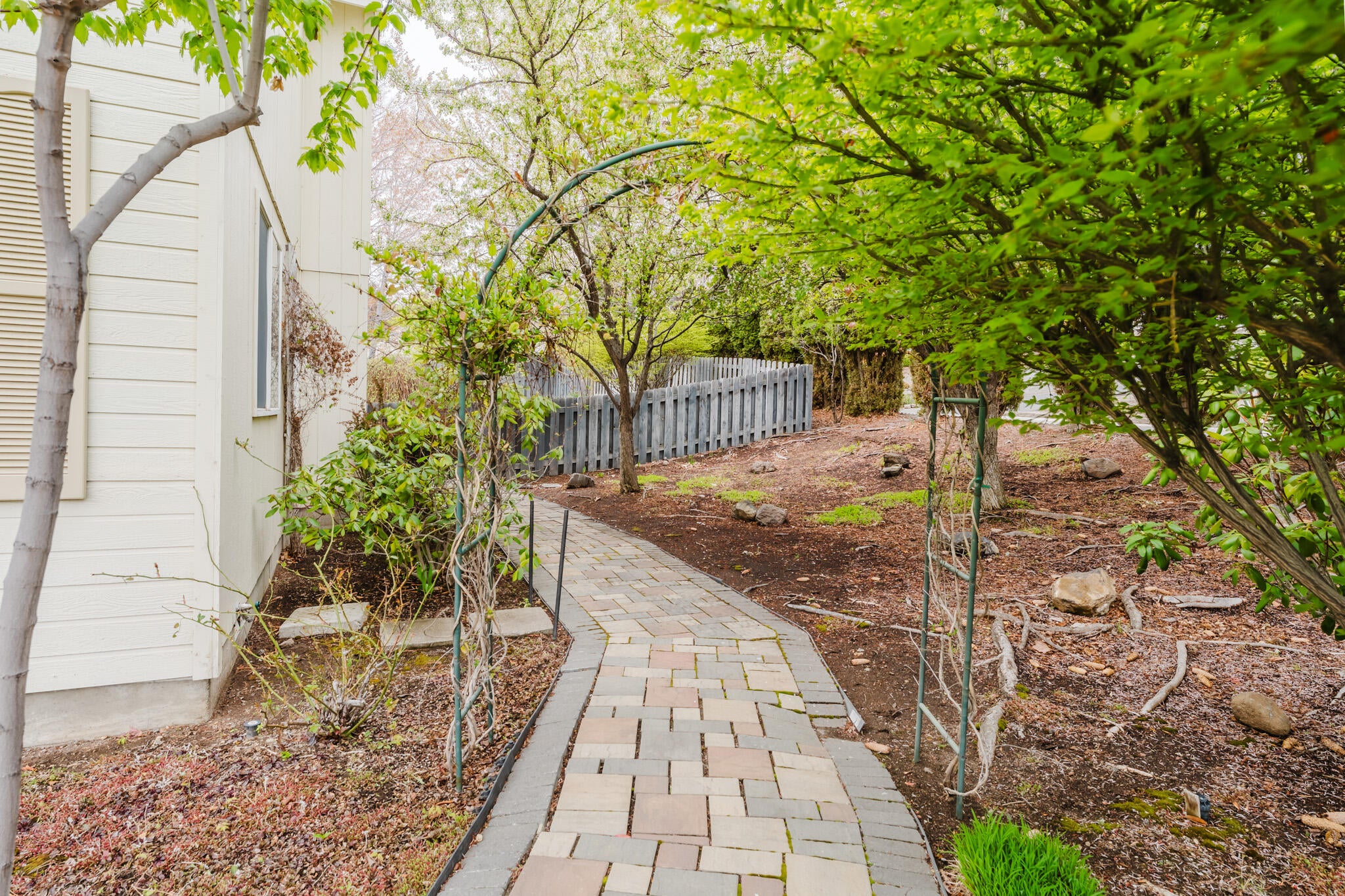 3626 Southwest Volcano Court Redmond, OR 97756 - Photo 54 of 89 3626 SW Volcano Ct Small-52