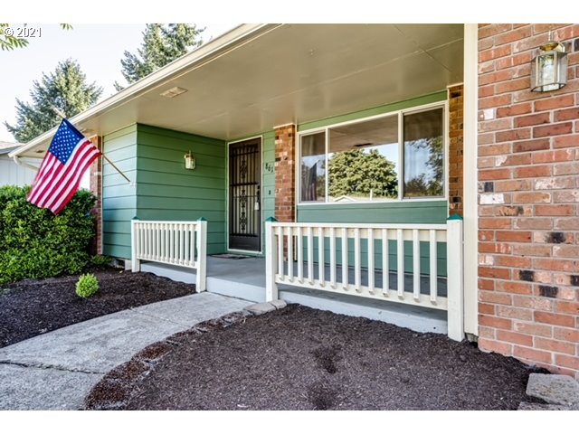 861 55th Place Springfield, OR 97478 - Photo 2 of 32