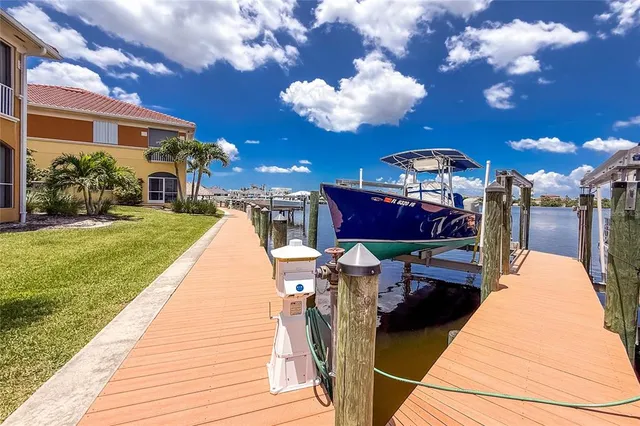 $559,000 | 175 Shadroe Cove Circle, Unit 1104, Cape Coral, FL 33991