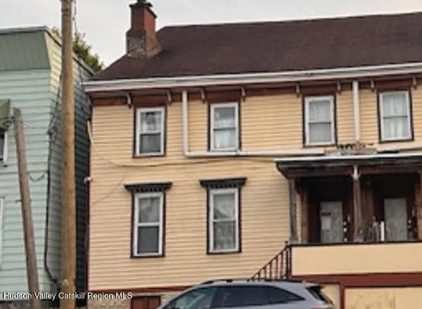 $250,000 | 615 State Street, Hudson, NY 12534