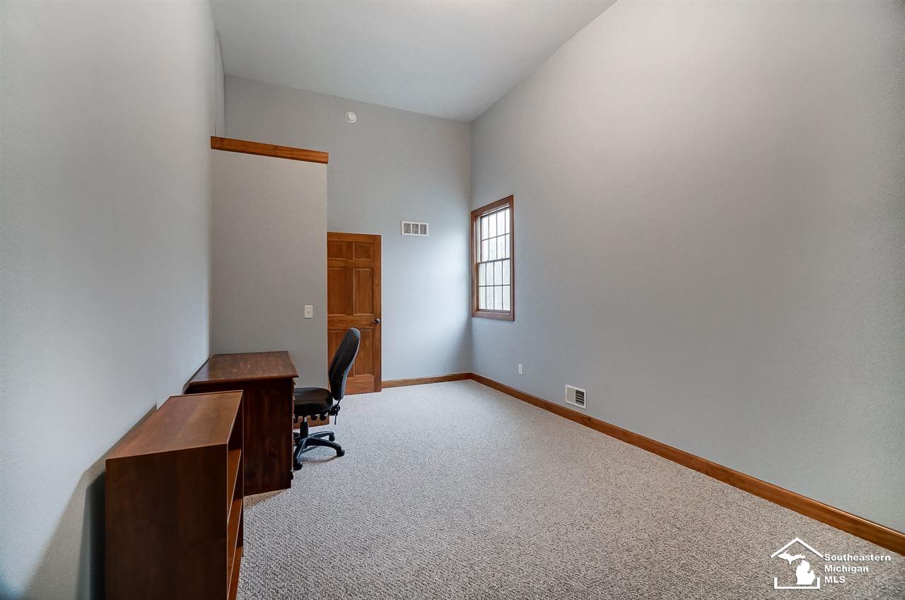 3720 Consear Road Lambertville, MI 48144 - Photo 47 of 73 50006212-56.JPG