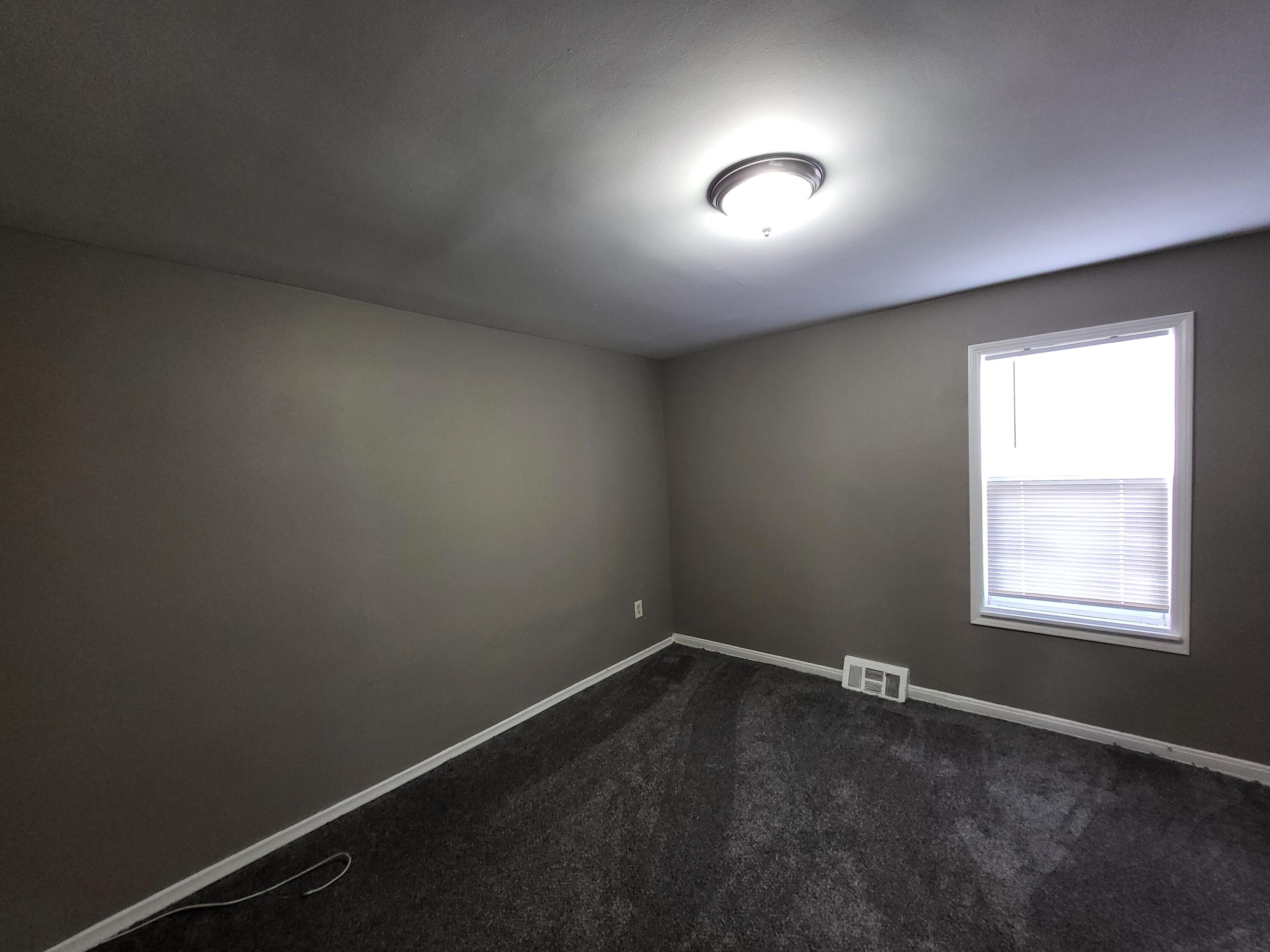 2216 Goulson Avenue Warren, MI 48091 - Photo 14 of 14 20260225_150019